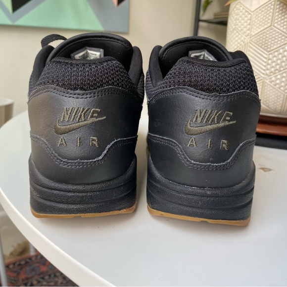 Nike Air Max 1 - Picture 2 of 8